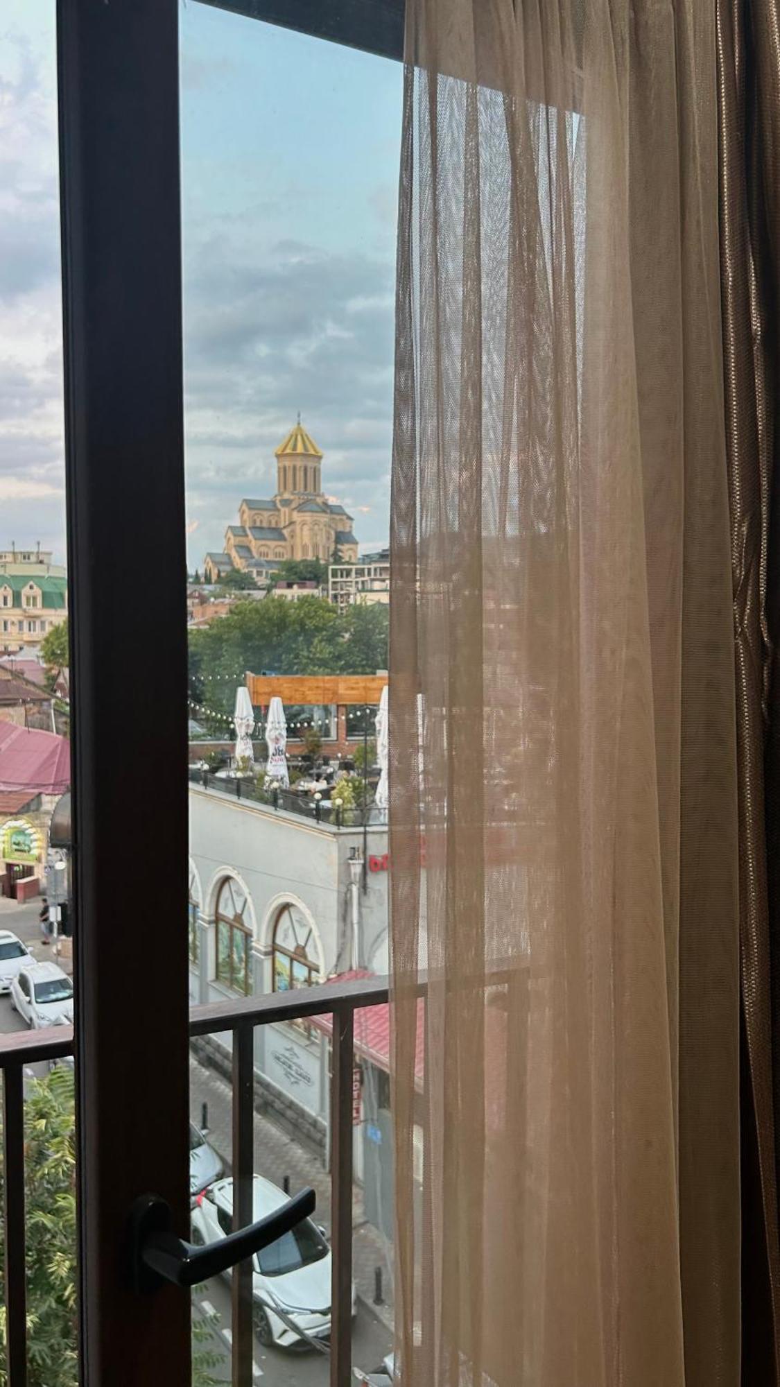 Hotel Tourist Tbilisi Ngoại thất bức ảnh