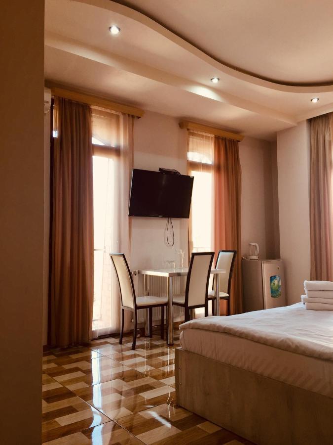 Hotel Tourist Tbilisi Ngoại thất bức ảnh