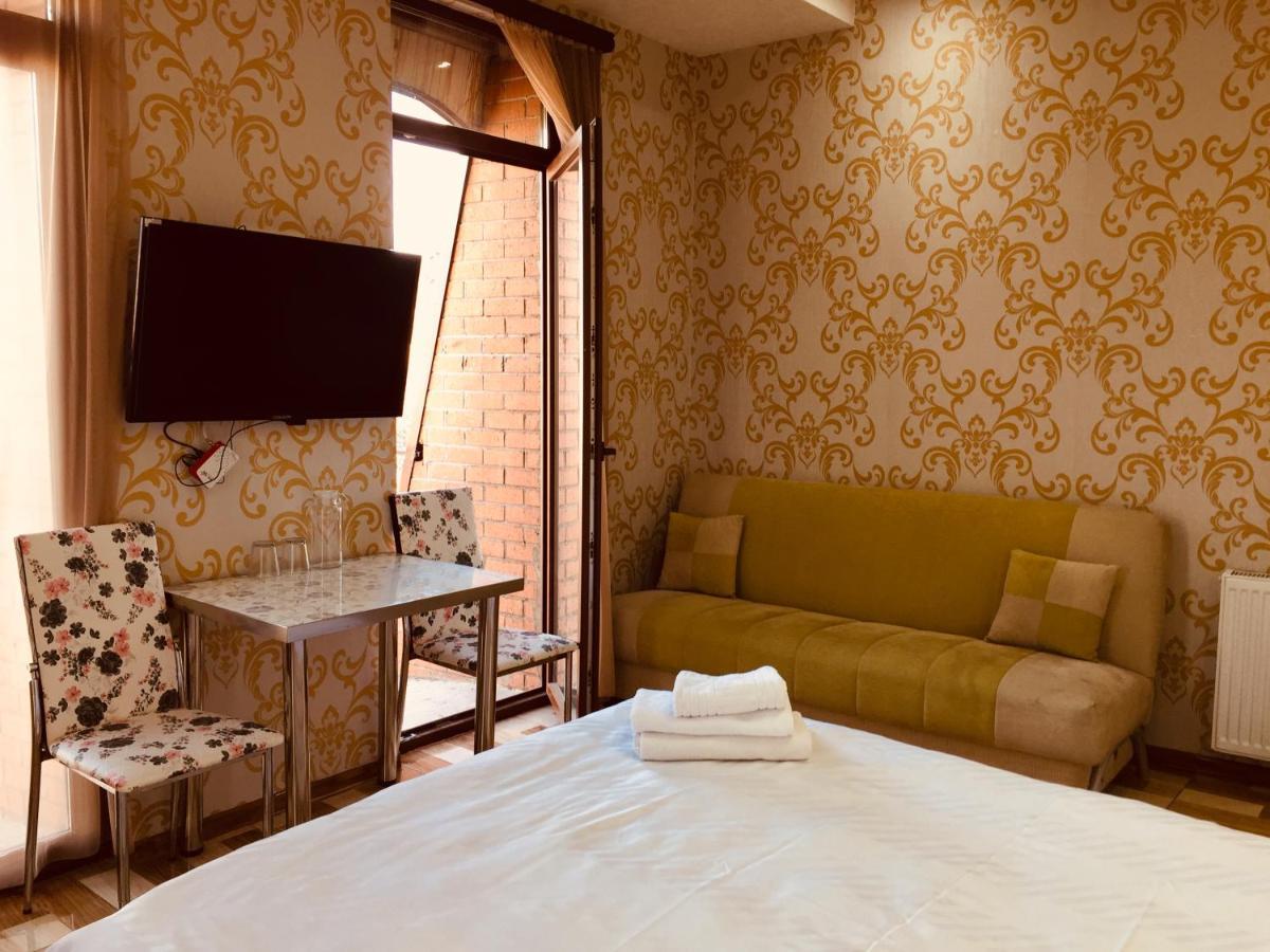 Hotel Tourist Tbilisi Ngoại thất bức ảnh
